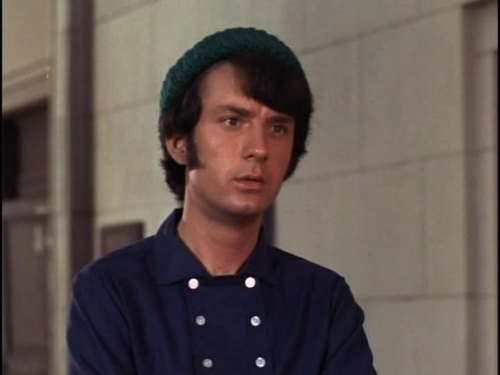 Mike-Nesmith-the-monkees-19225594-500-375